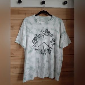 AMERICAN EAGLE Tie-Dye Tshirt